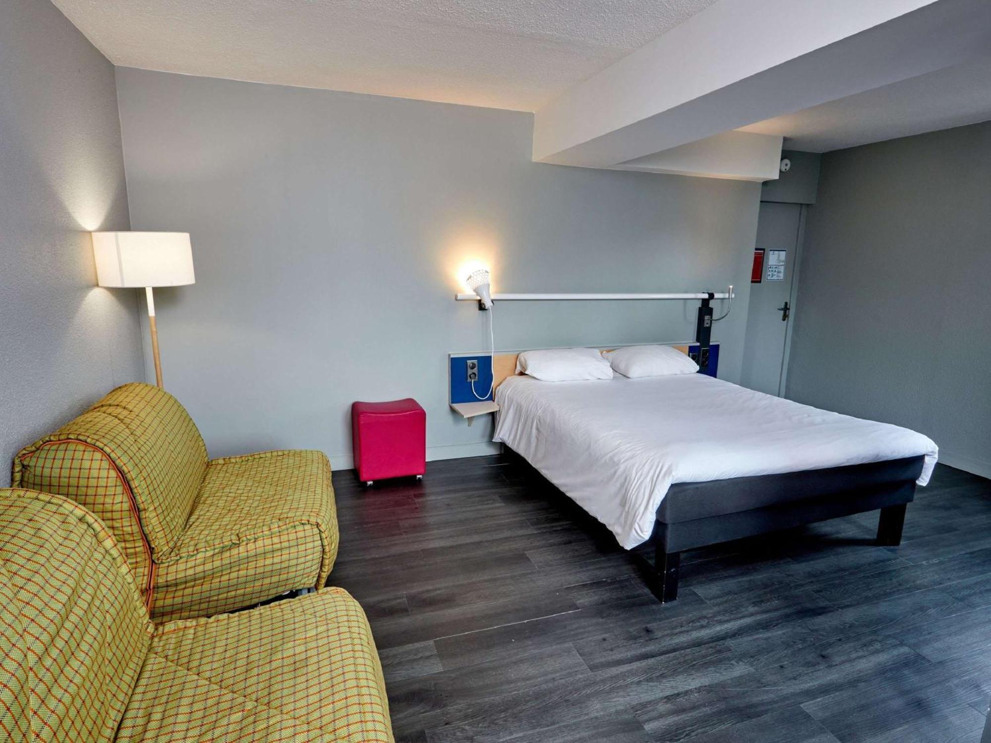Hotel Ibis Auxerre Sud Venoy Esterno foto