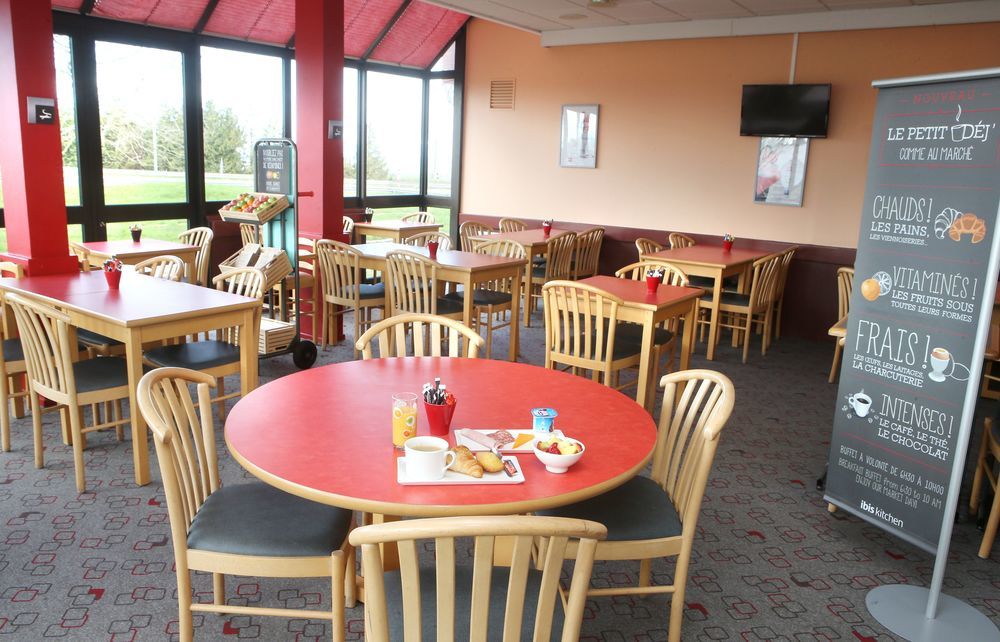 Hotel Ibis Auxerre Sud Venoy Esterno foto